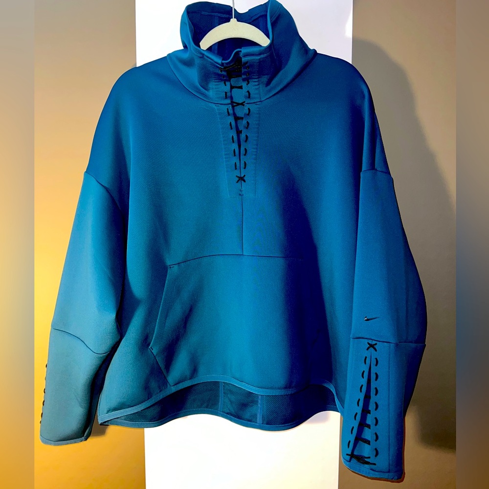 Nike Dri-Fit Training Pullover
